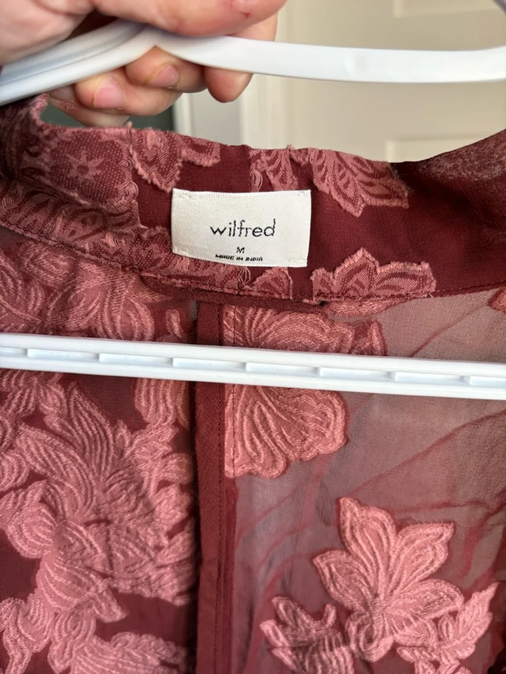 Aritzia Durante Robe- Rose Wine - Picture 3 of 6